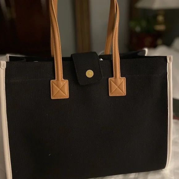 NWT Vince Camuto  Saly Blk Canvas, cream leather trim sides/bottom & ID beauty. - Picture 7 of 15